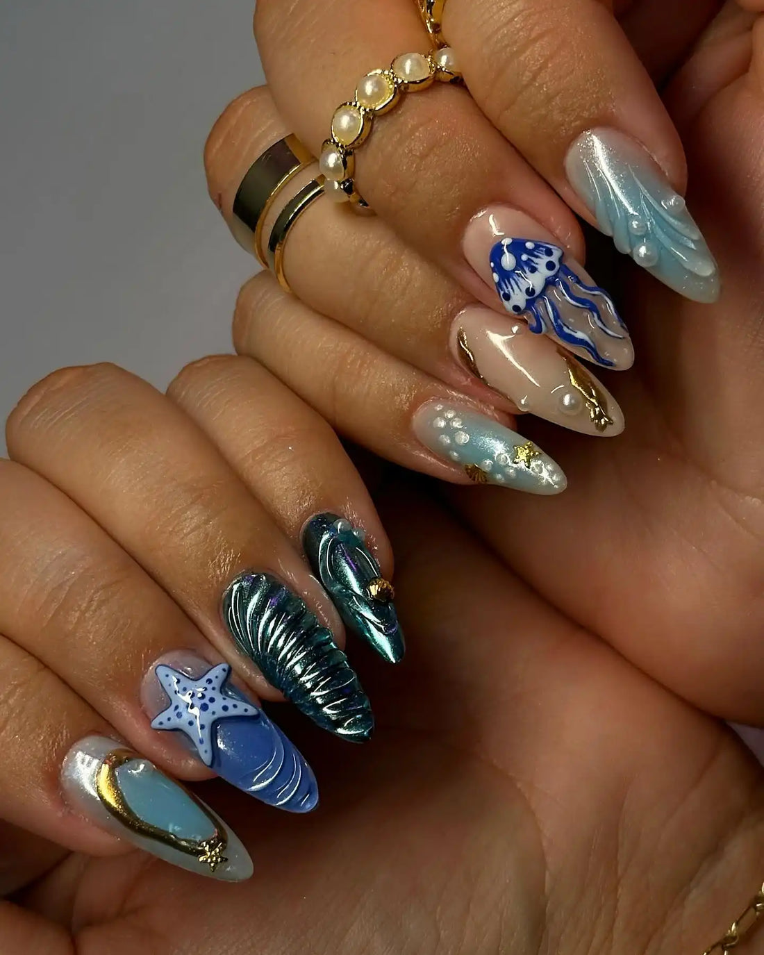 Handmade summer press-on nails with 3D ocean, seashell, and starfish designs